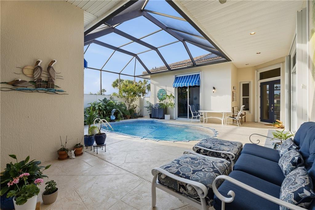 ''''''ISLAND CLUB RIVERSIDE, PHASES V & VI'''''' - Residential