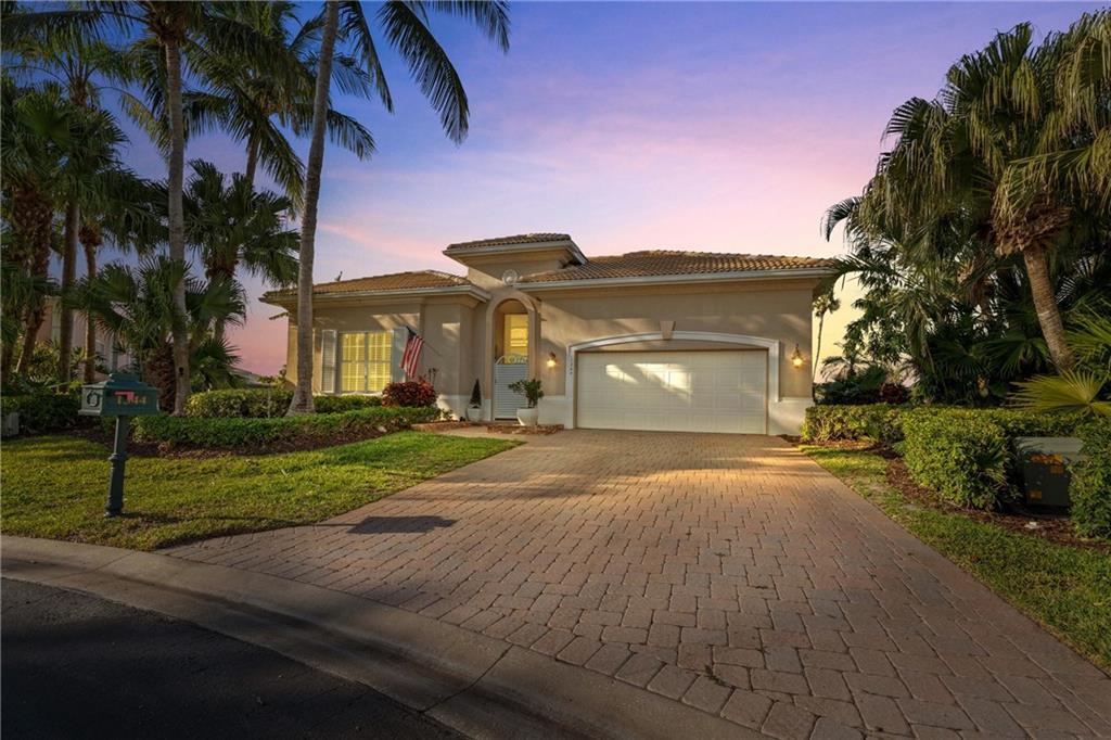 ''''''ISLAND CLUB RIVERSIDE, PHASES V & VI'''''' - Residential