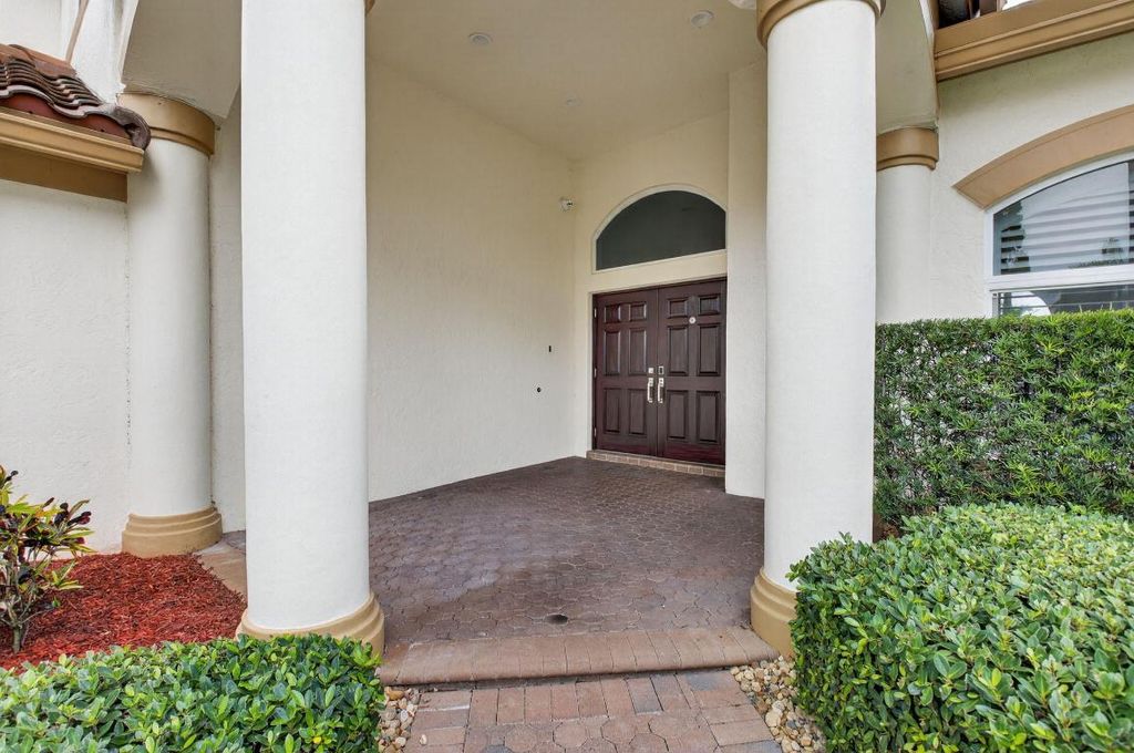 Photo of 19635 Biscayne Bay Drive, Boca Raton, FL 33498 (MLS # R11122621)