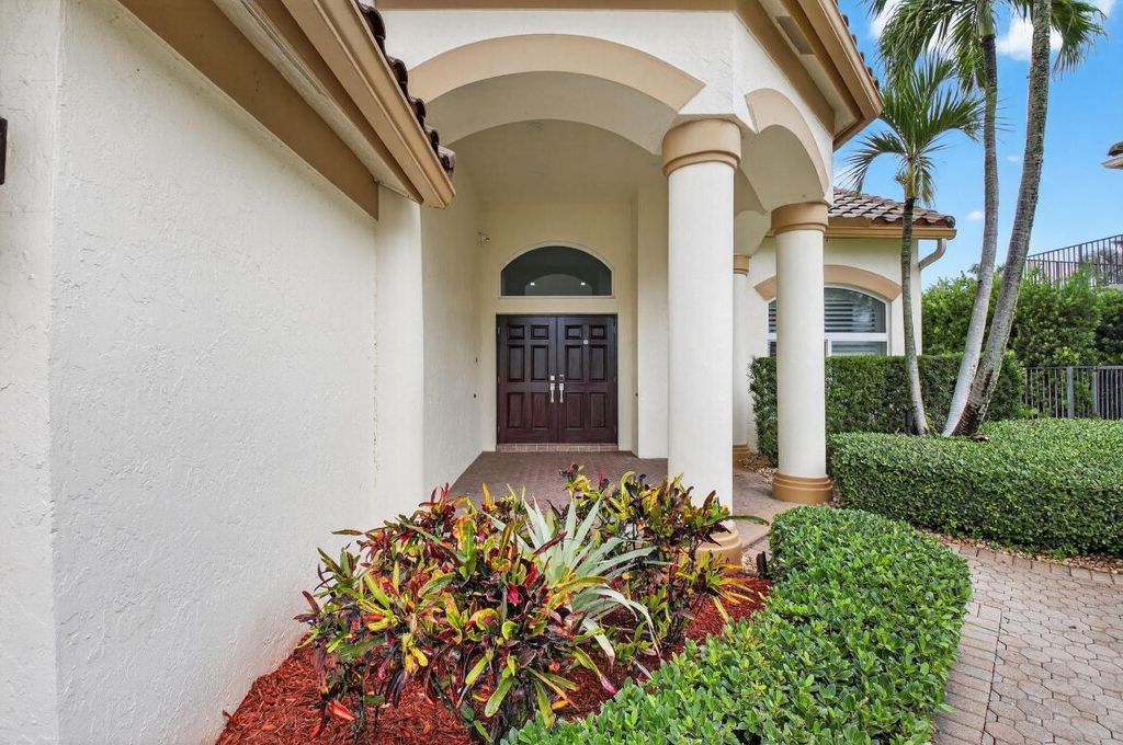 Photo of 19635 Biscayne Bay Drive, Boca Raton, FL 33498 (MLS # R11122621)