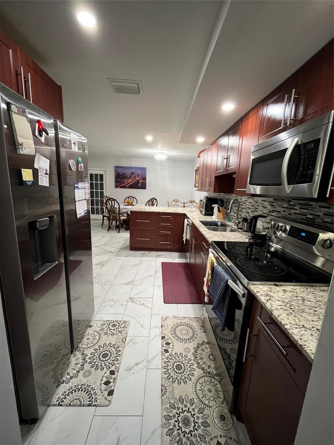 SHAKER VILLAGE PHASE 1 - Residential