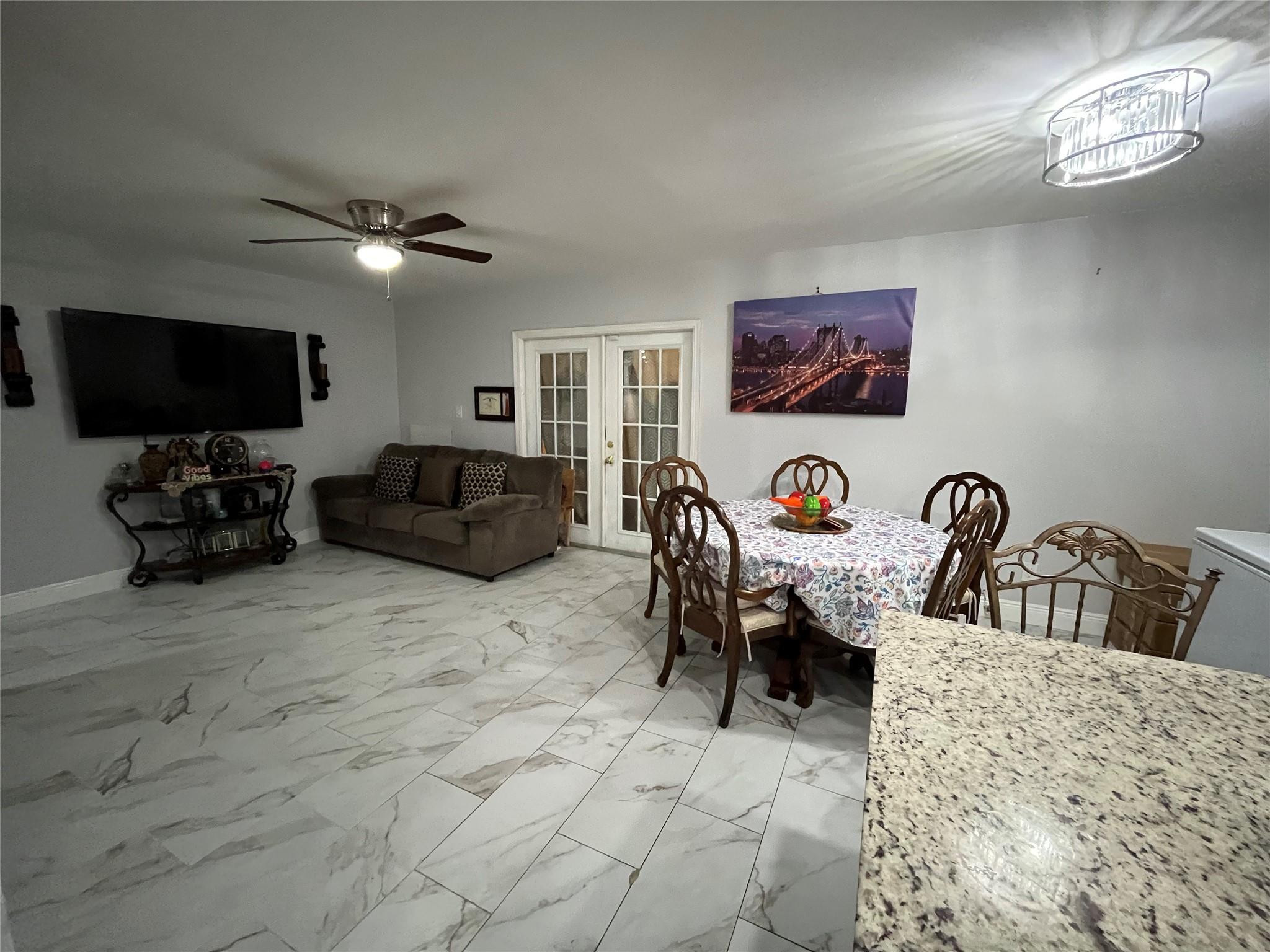 SHAKER VILLAGE PHASE 1 - Residential