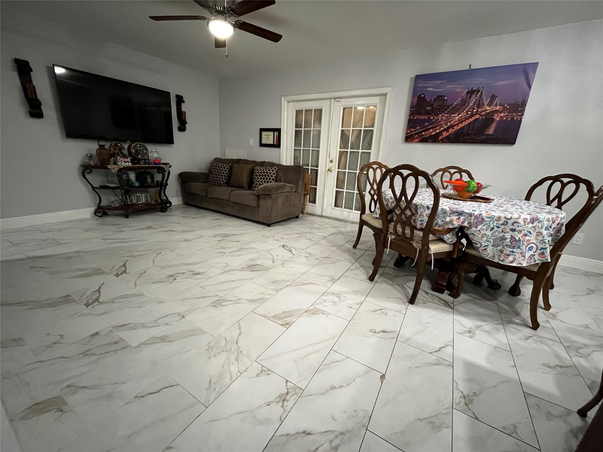 SHAKER VILLAGE PHASE 1 - Residential