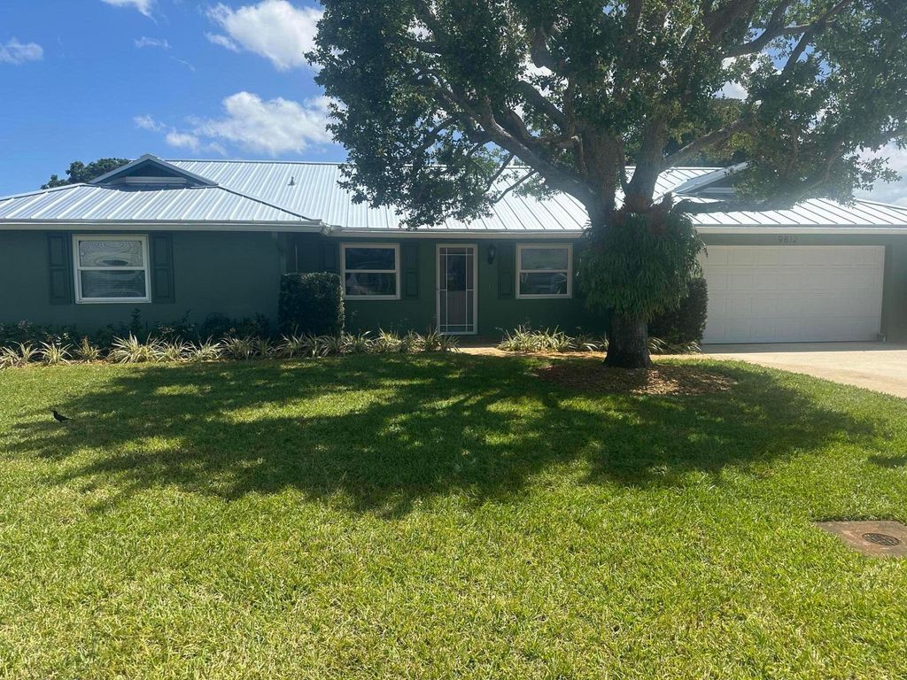 Photo of 9812 SE Little Club Way S, Jupiter, FL 33469 (MLS # R11085059)