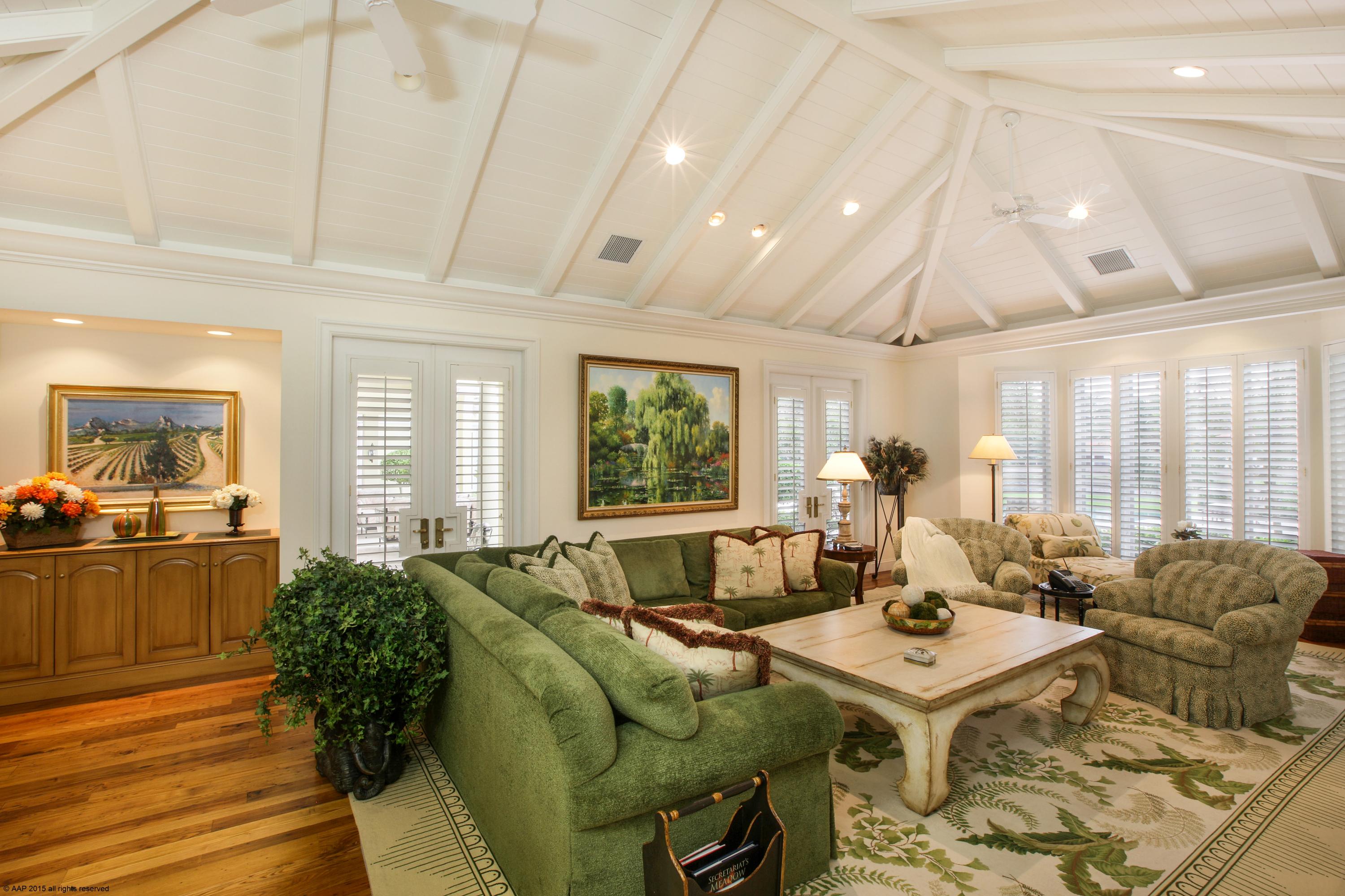 BRIDLE PATH - Residential