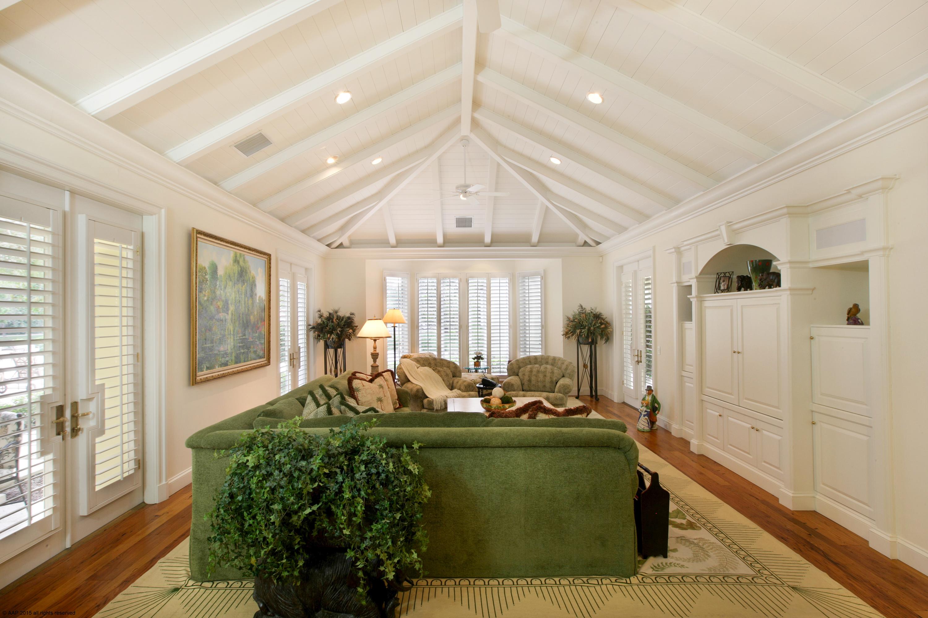 BRIDLE PATH - Residential