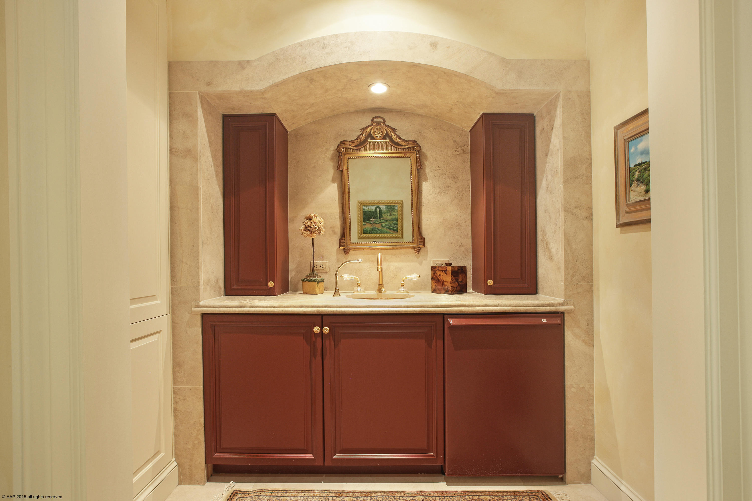 BRIDLE PATH - Residential