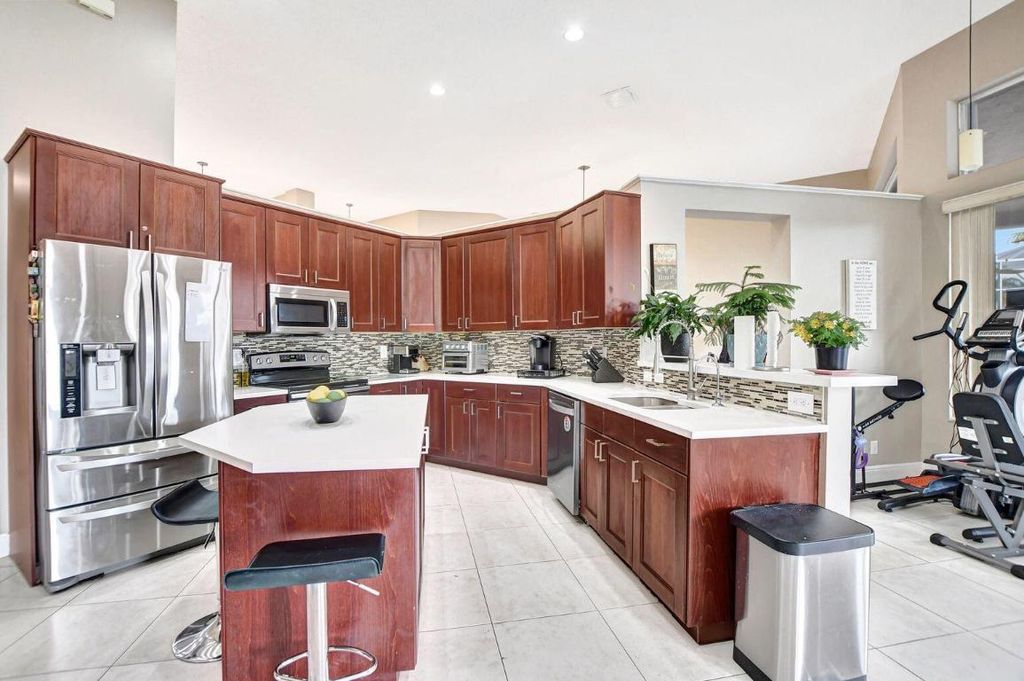 Photo of 12364 Clearfalls Drive, Boca Raton, FL 33428 (MLS # R11100707)