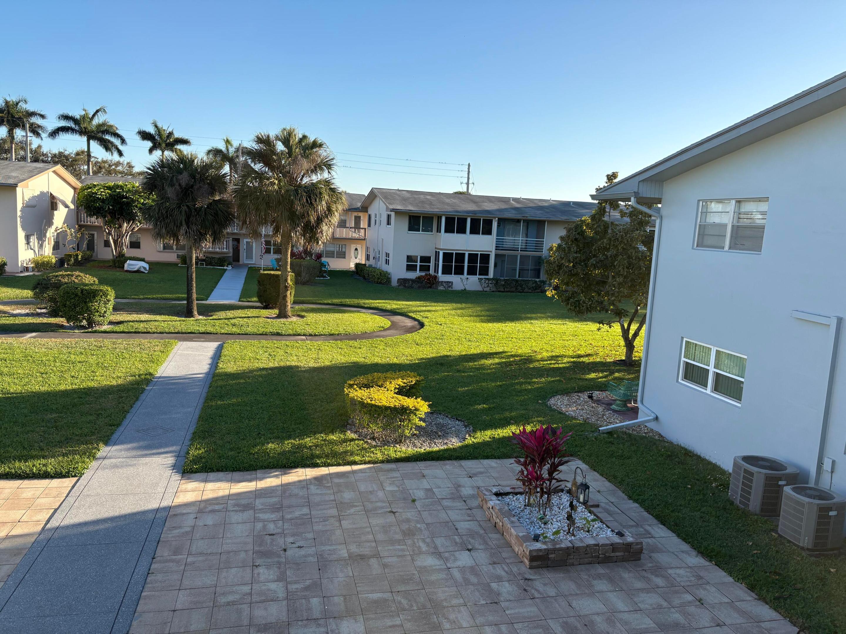 CENTURY VILLAGE / WALTHAM CONDO - Residential Lease