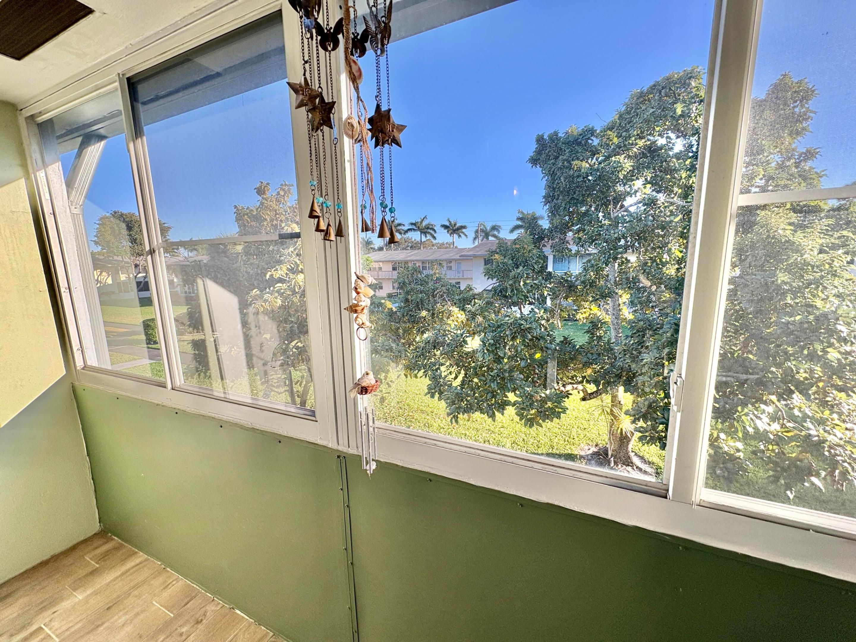 CENTURY VILLAGE / WALTHAM CONDO - Residential Lease