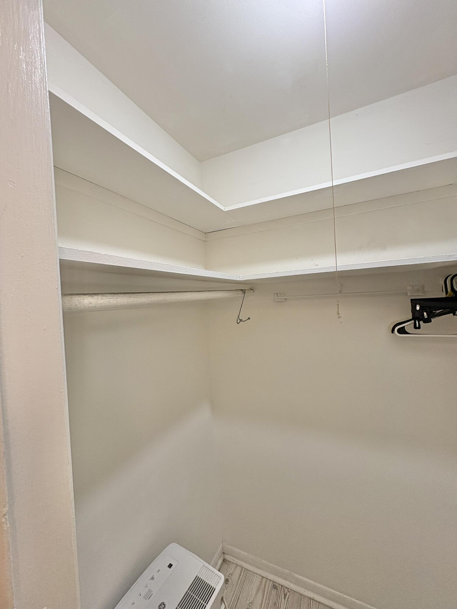 CENTURY VILLAGE / WALTHAM CONDO - Residential Lease