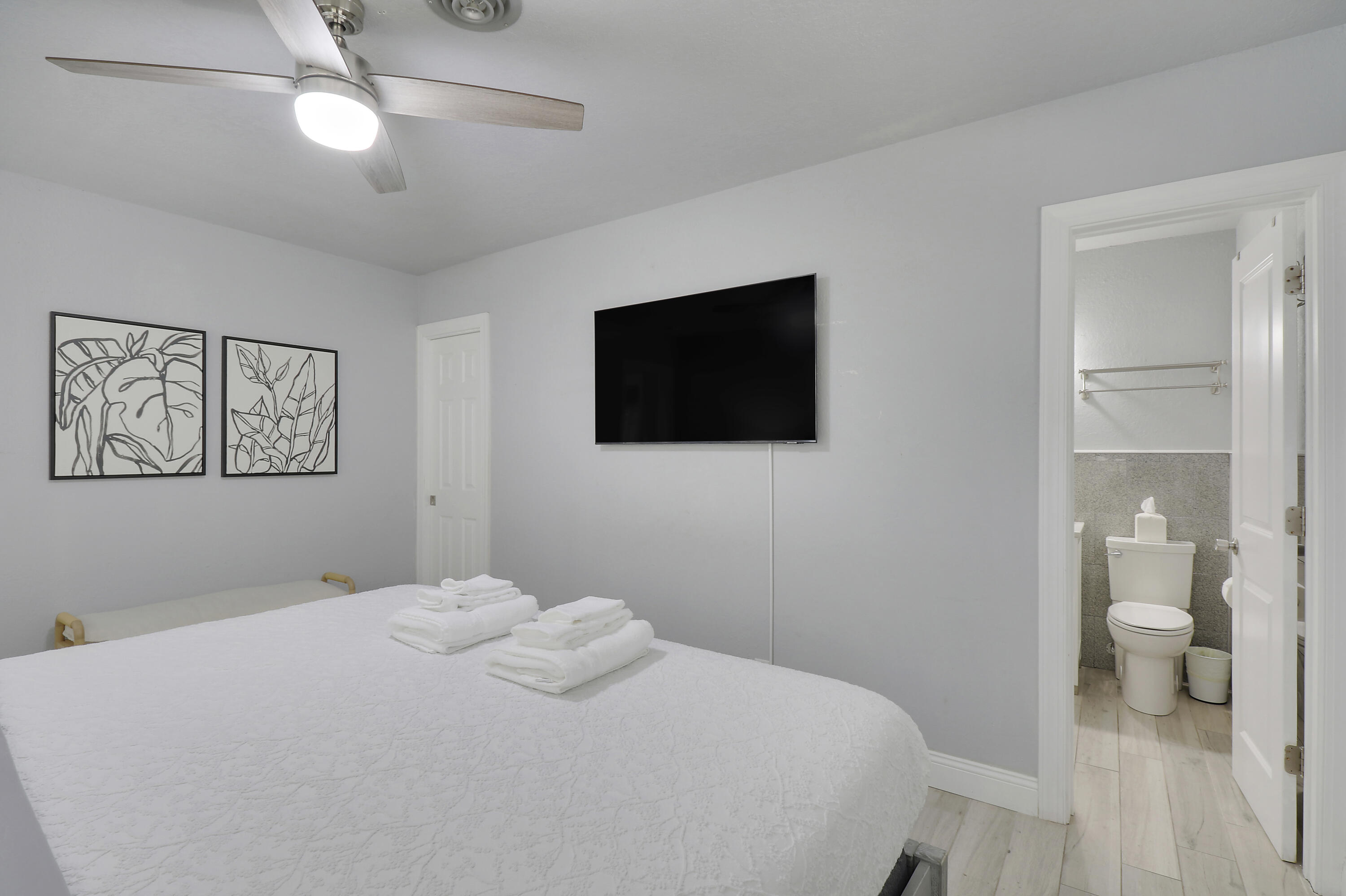 COUNTRY CLUB ADD TO VILLAGE OF NORTH PALM BEACH - Residential