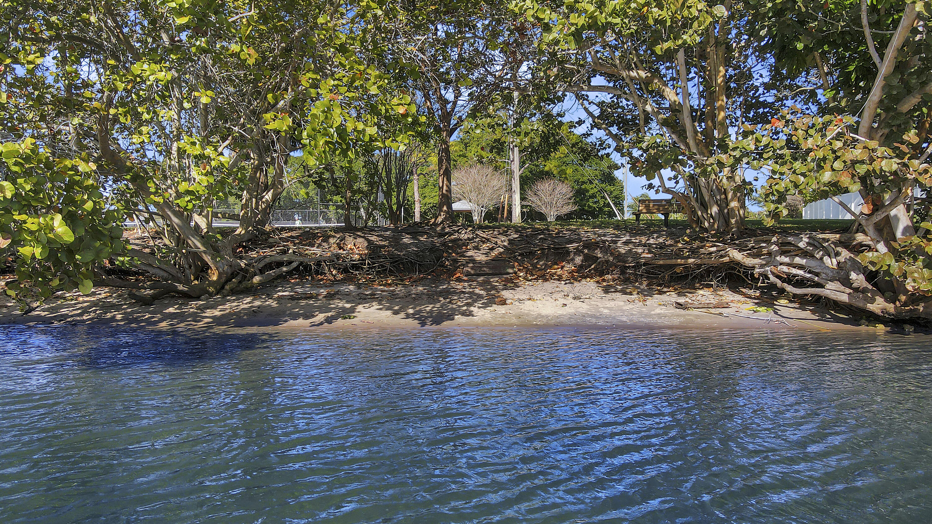 COUNTRY CLUB ADD TO VILLAGE OF NORTH PALM BEACH - Residential