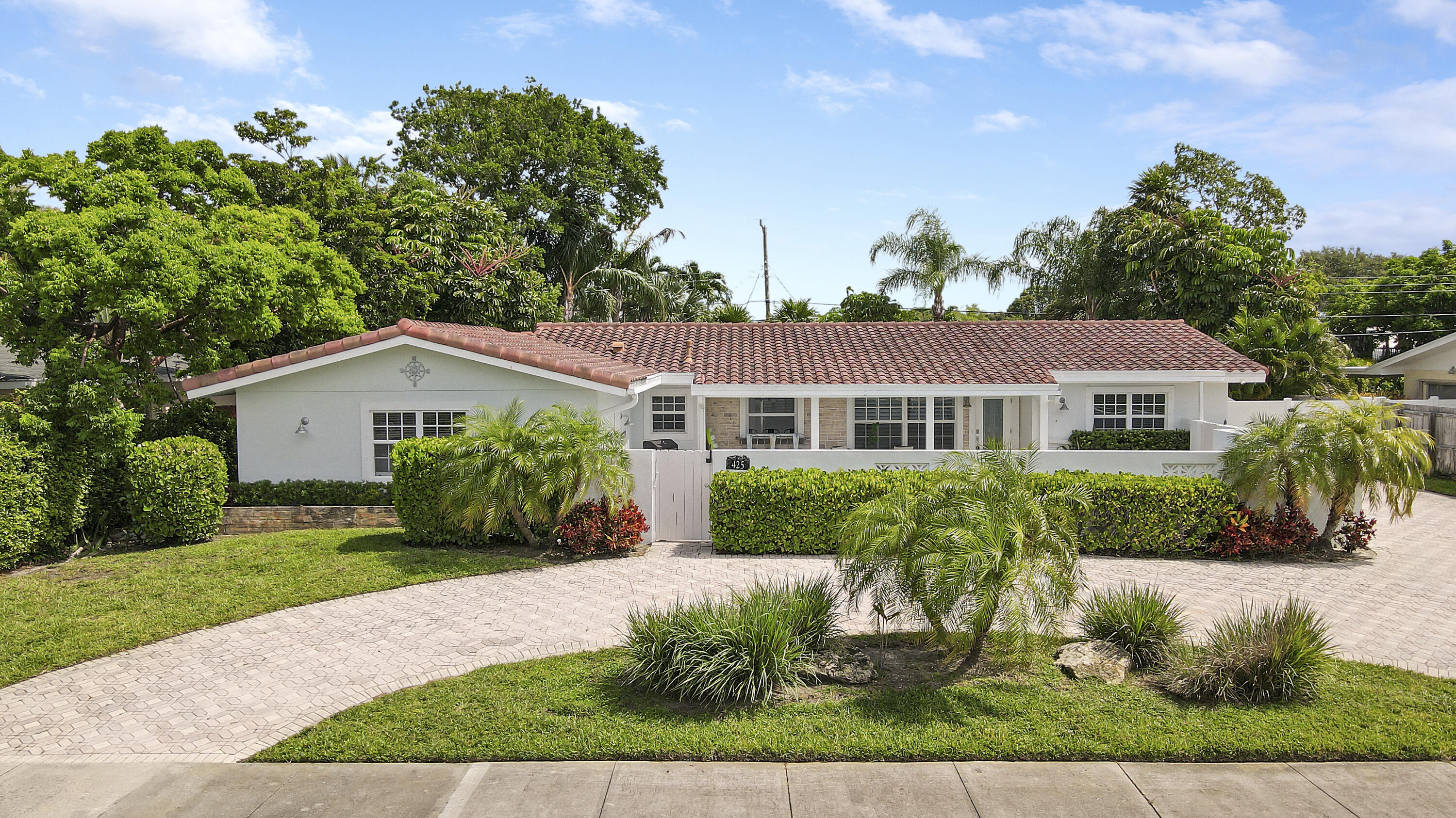 COUNTRY CLUB ADD TO VILLAGE OF NORTH PALM BEACH - Residential