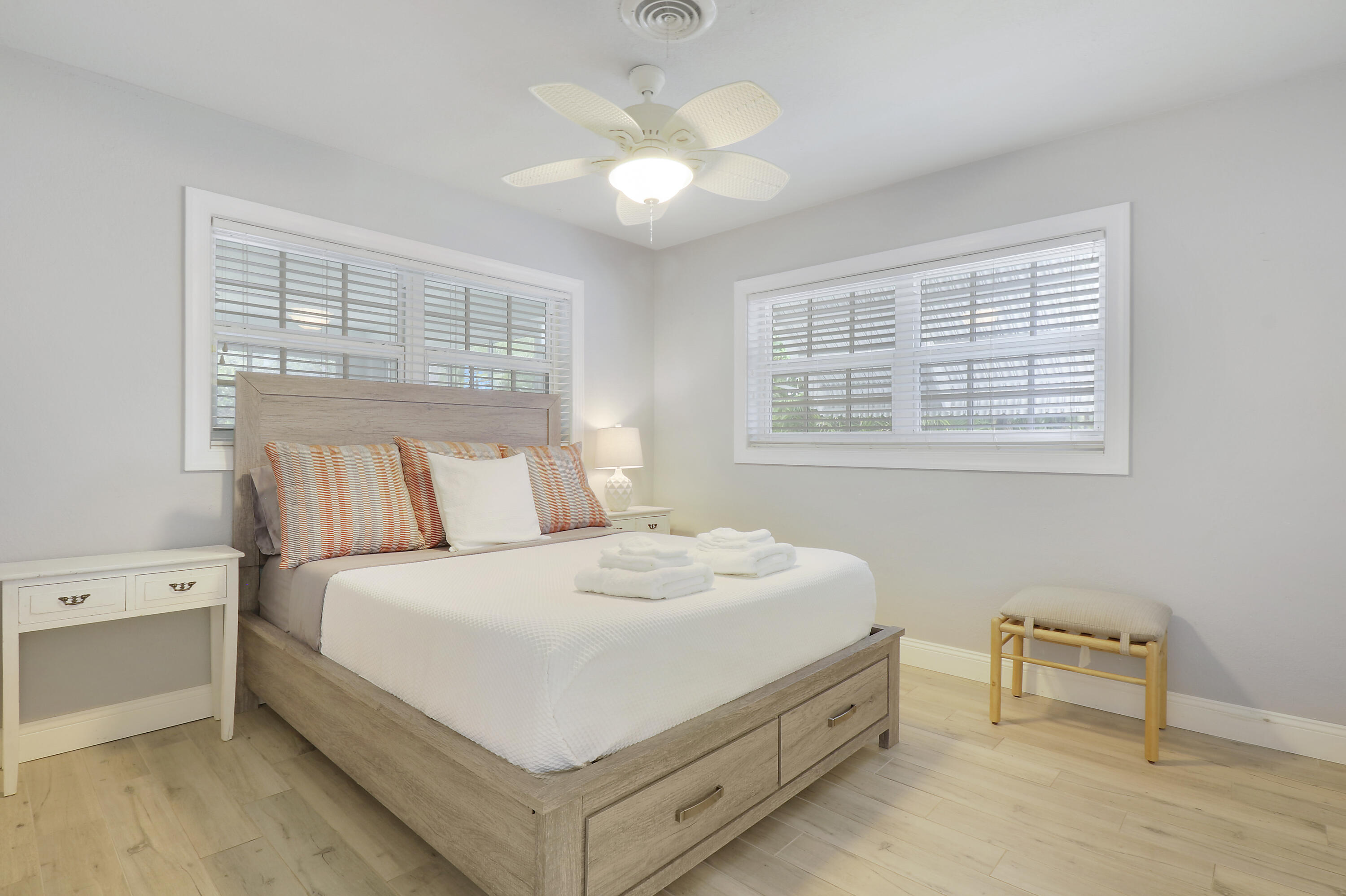 COUNTRY CLUB ADD TO VILLAGE OF NORTH PALM BEACH - Residential