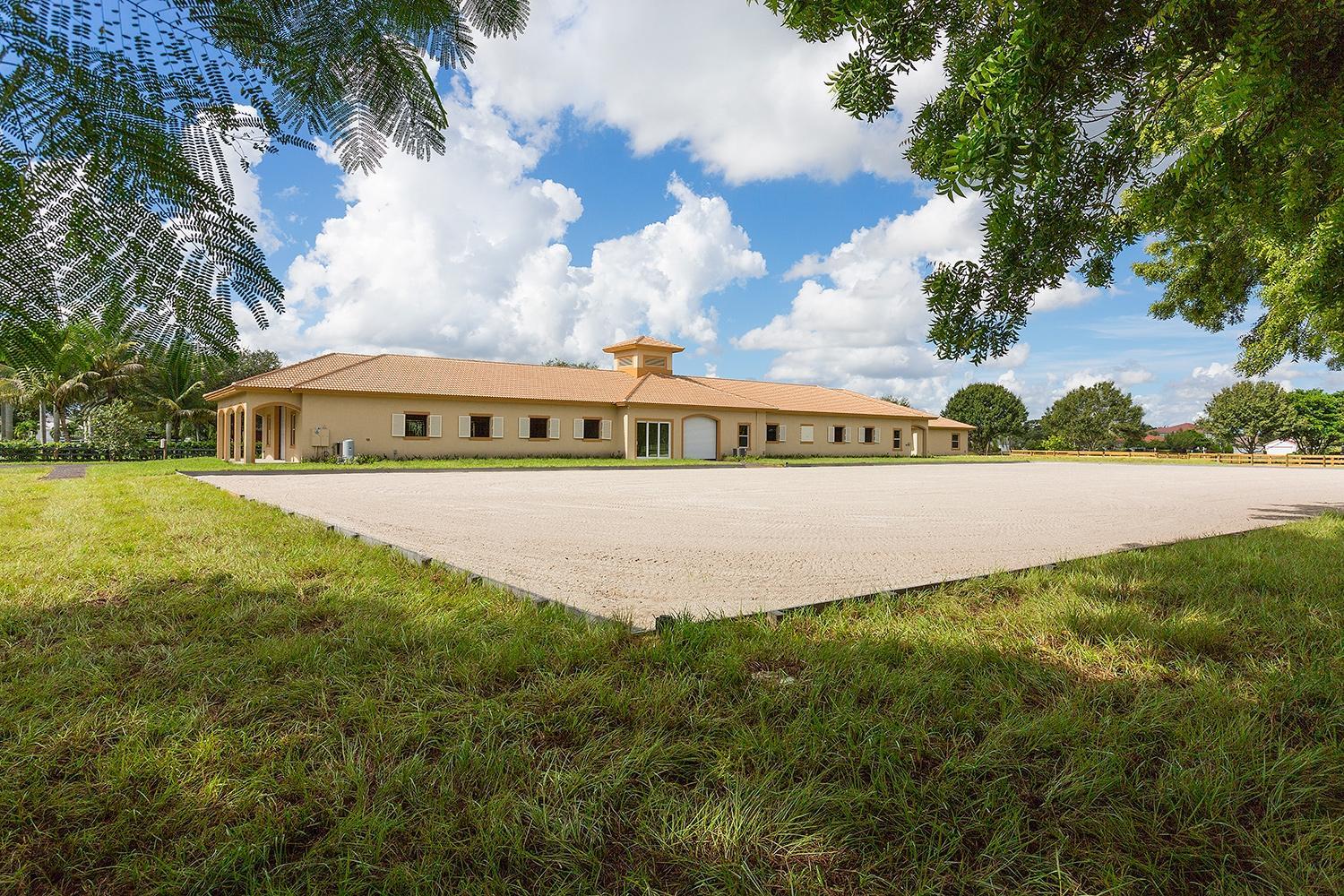 SADDLE TRAIL PARK - DIRECTLY ON BRIDLE TRAIL, THE 16 STALL CENTER AISLE BARN IS ON 4+ ACRES ,THE 2 BD GUEST COTTAGE IS JUST STEPS TO THE BARN, BARN HAS 2 FEED & 2 TACK ROOMS, LAUNDRY ROOM, FULL BARN KITCHEN, BATH ,LARGE VIEWING LOUNGE OVERLOOKS THE ARENA, 1 INDOOR WASH STALL AND 2 OUTSIDE COVERED WASH STALLS, 100 X 200 ARENA, 8 PADDOCKS, ROUND LOUNGE RING. ELECTRONIC ELECTRONIC GATE FRONTS PROPERTY, ROOM FOR HORSE TRAILERS. PROPERTY MANANGEMENT TO ATTENT TO YOUR NEEDS, ALWAYS AVAILABLE