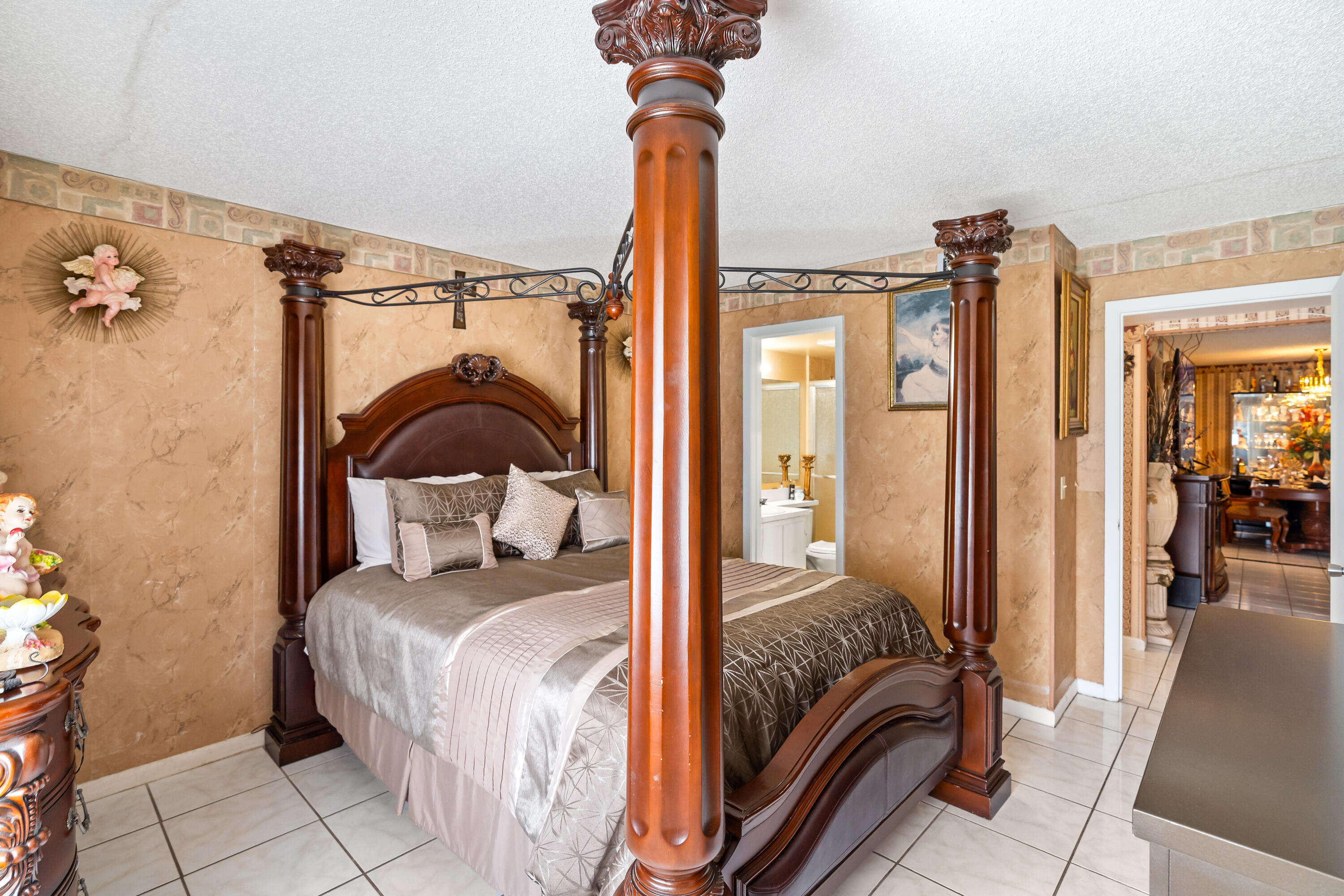 PINE RIDGE AT HAVERHILL CONDO - Residential