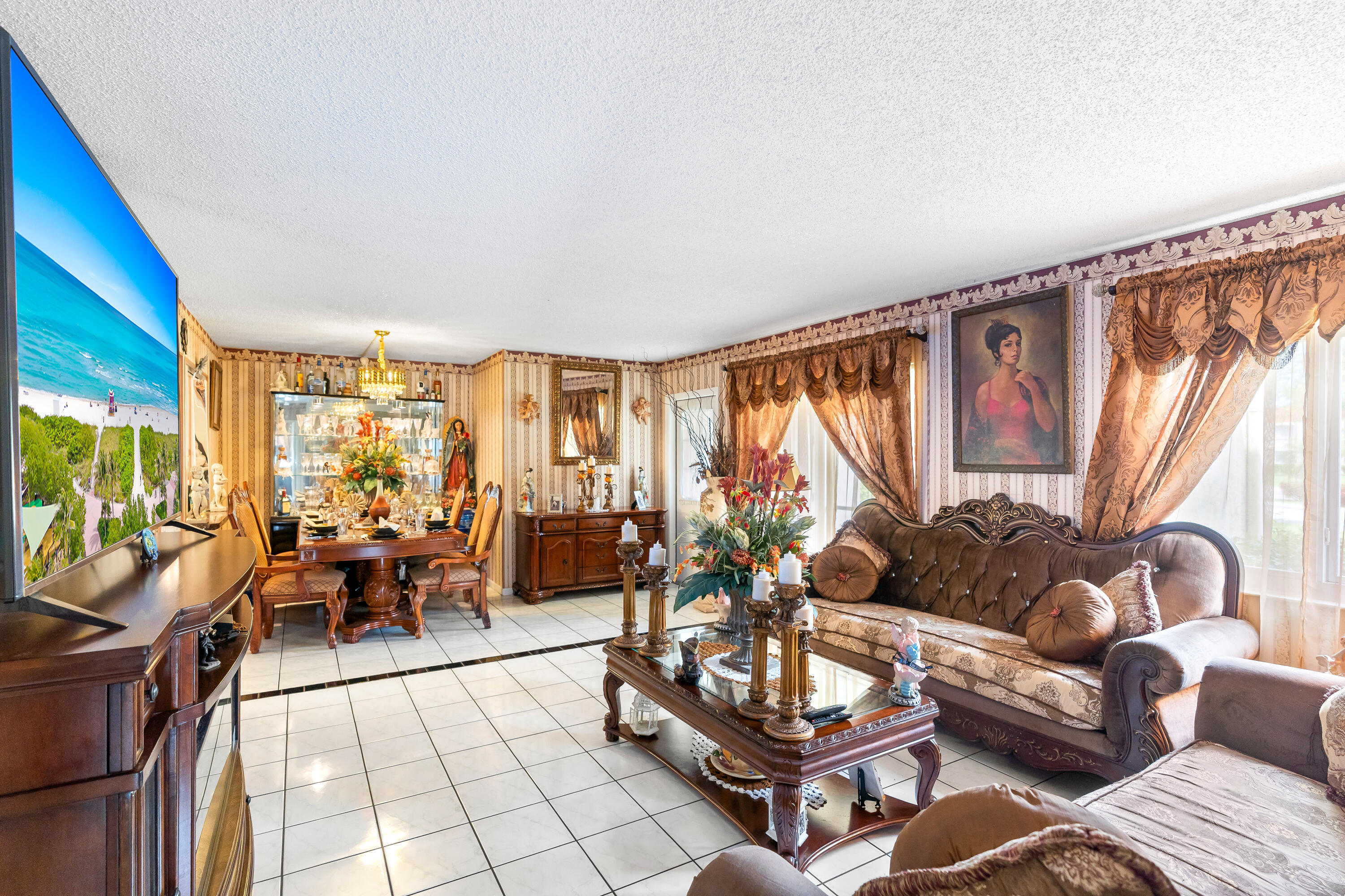PINE RIDGE AT HAVERHILL CONDO - Residential