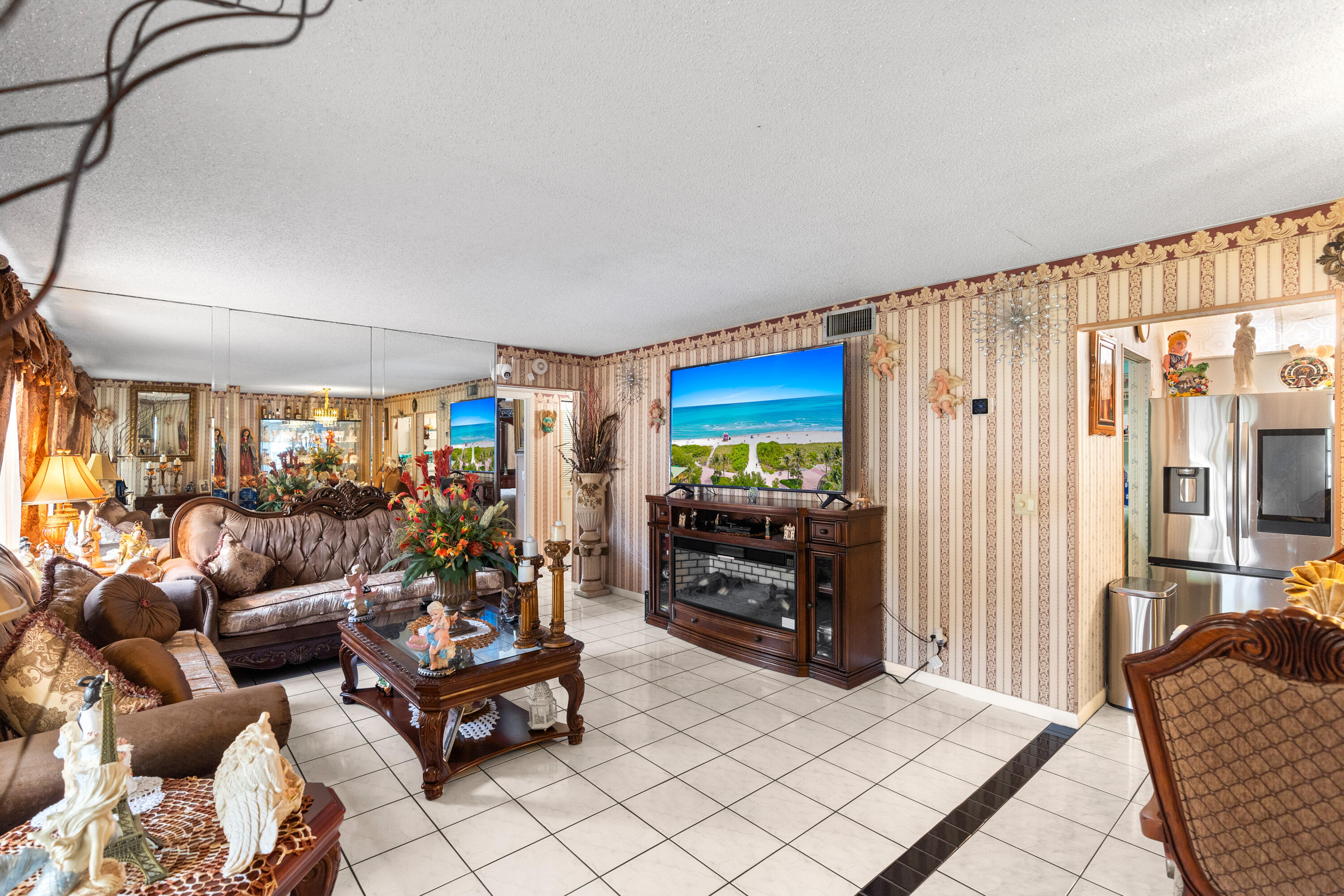 PINE RIDGE AT HAVERHILL CONDO - Residential