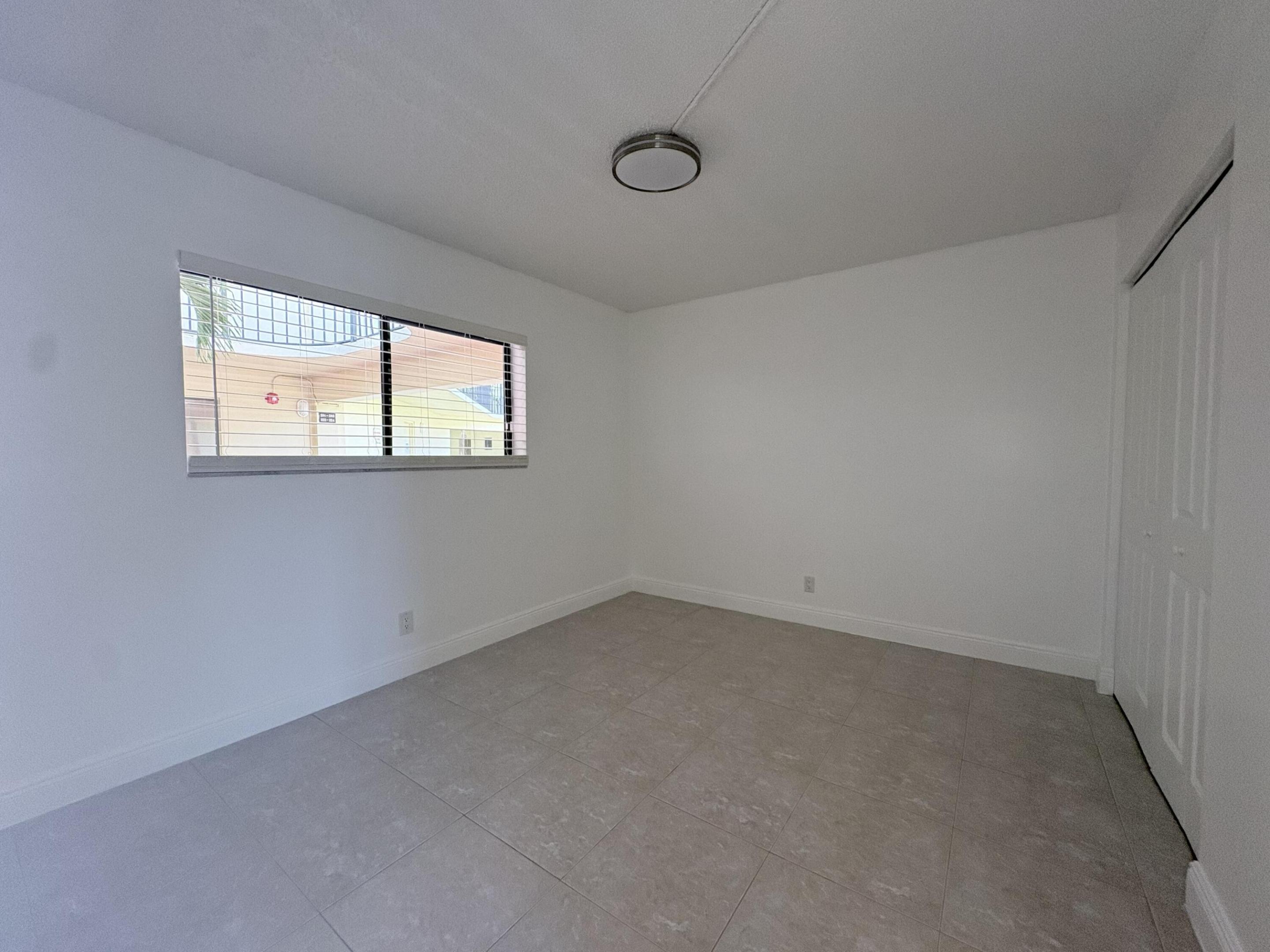 SEAGRAPE CONDO - Residential