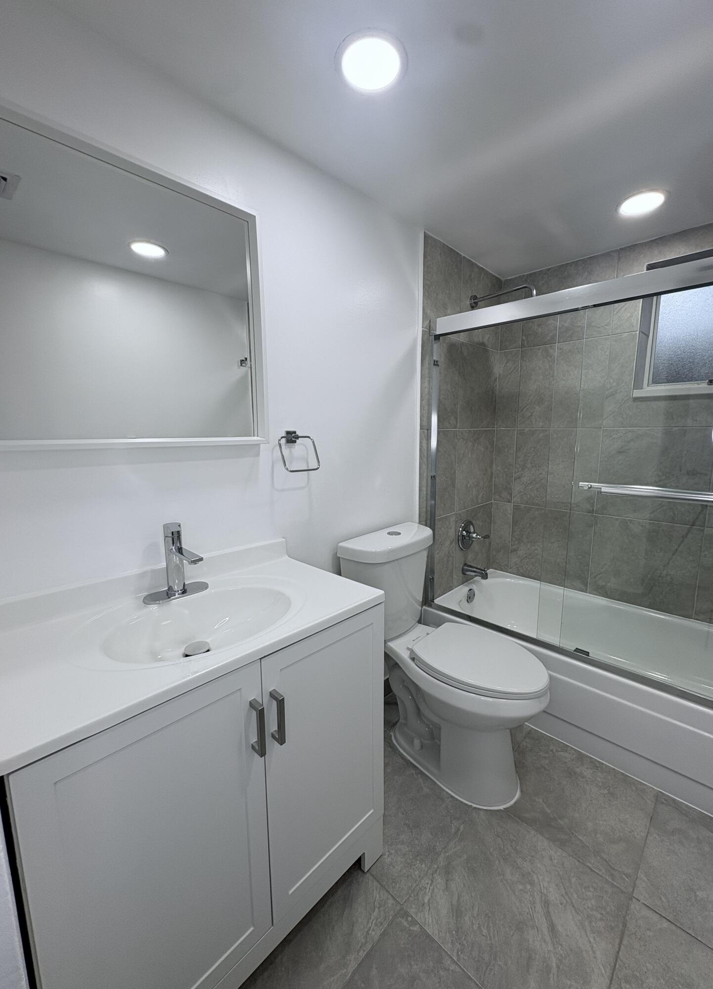 SEAGRAPE CONDO - Residential