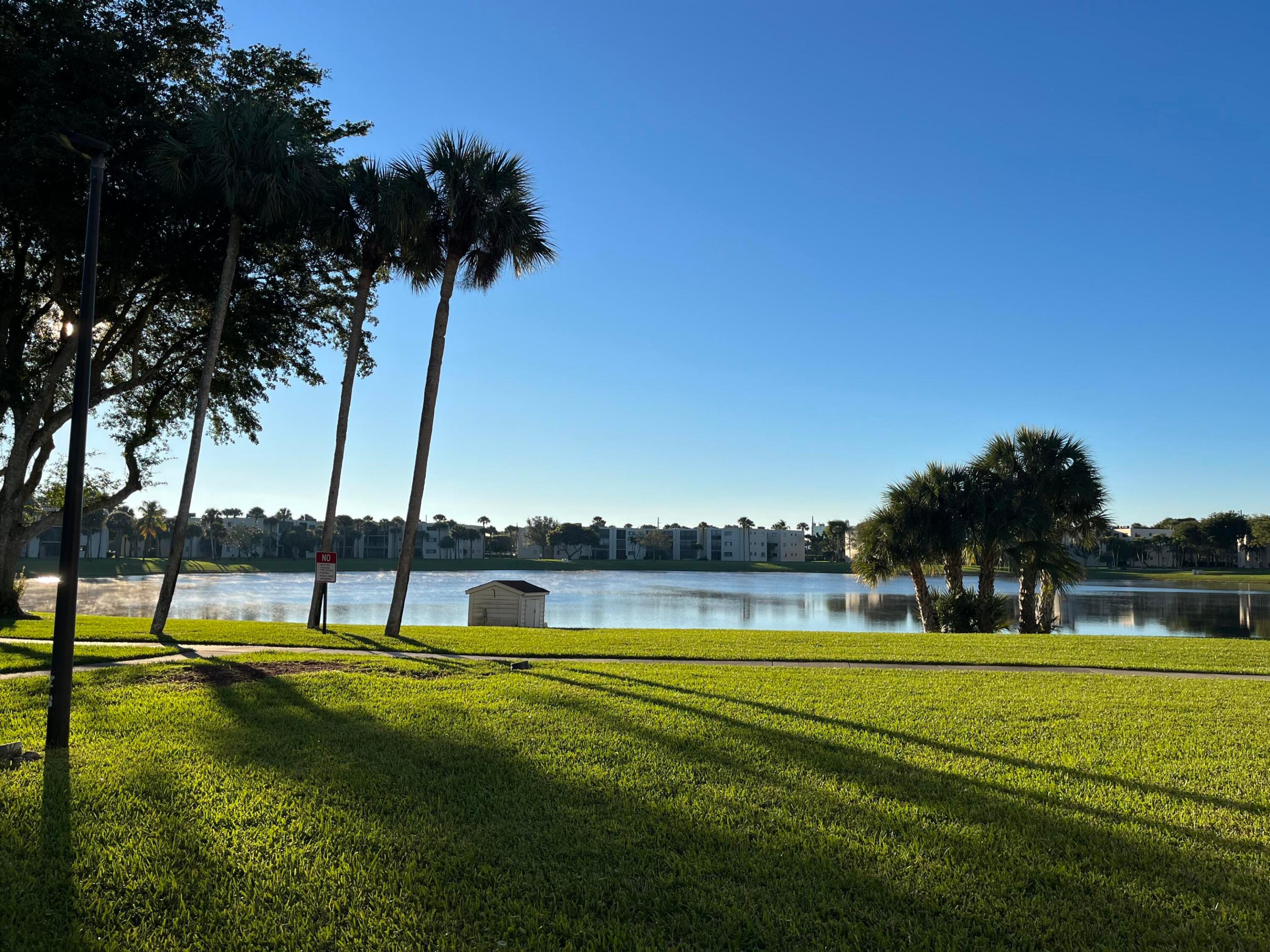 SEAGRAPE CONDO - Residential