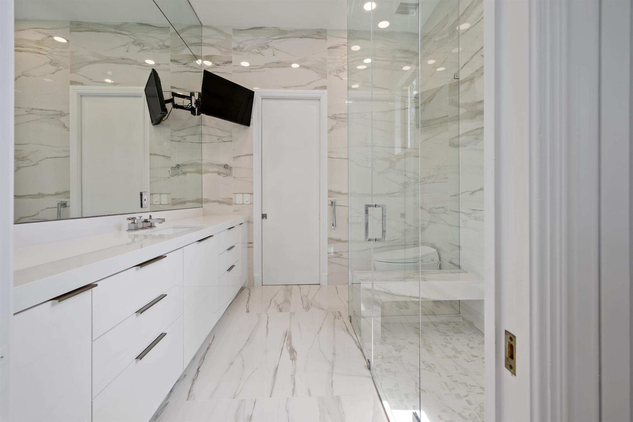 ST ANDREWS COUNTRY CLUB - Residential