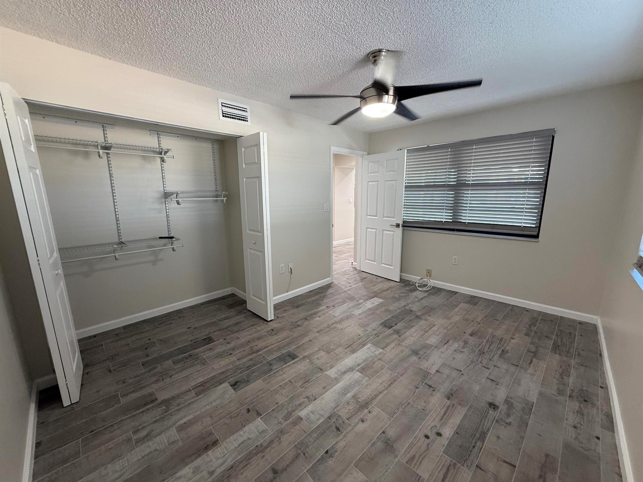 VILLA SONRISA CONDO - Residential Lease