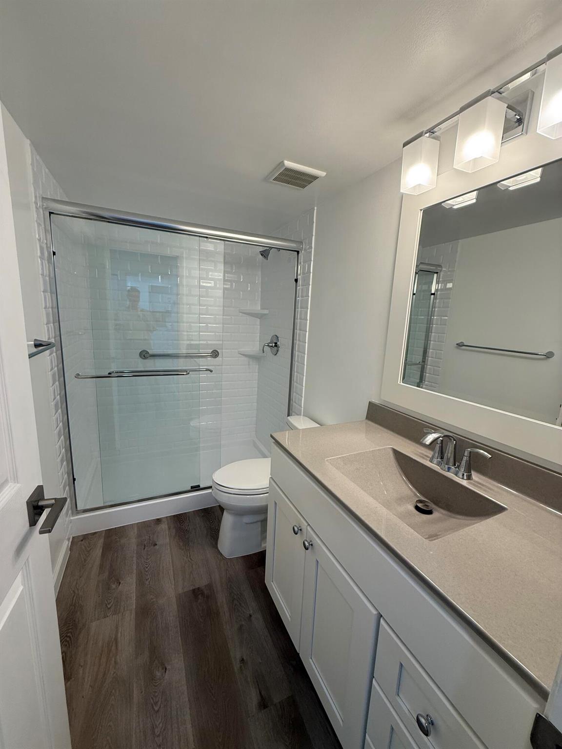 VILLA SONRISA CONDO - Residential Lease