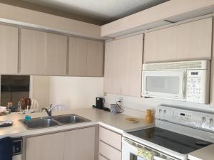 WELLESLEY AT BOYNTON BEAC - Residential