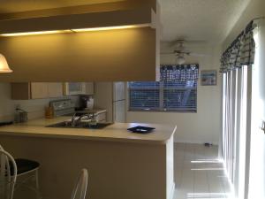 WELLESLEY AT BOYNTON BEAC - Residential