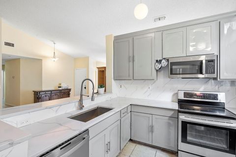 Tiny photo for 904 Magnolia Avenue, North Lauderdale, FL 33068 (MLS # B26018608)