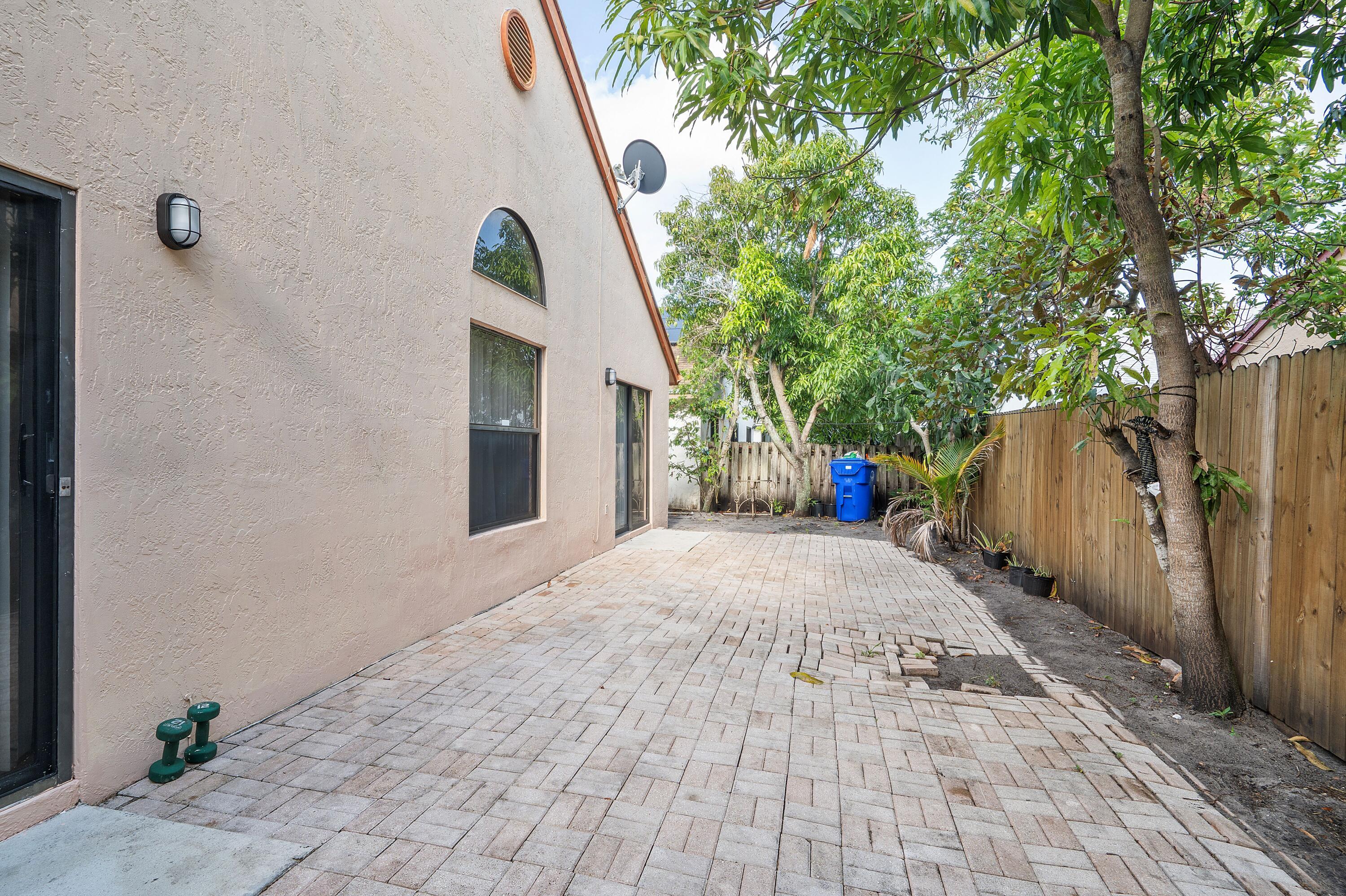 NORTH LAUDERDALE DIVISION - Residential