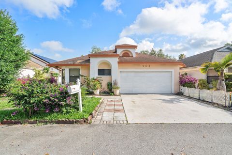 Photo of 904 Magnolia Avenue, North Lauderdale, FL 33068 (MLS # B26018608)