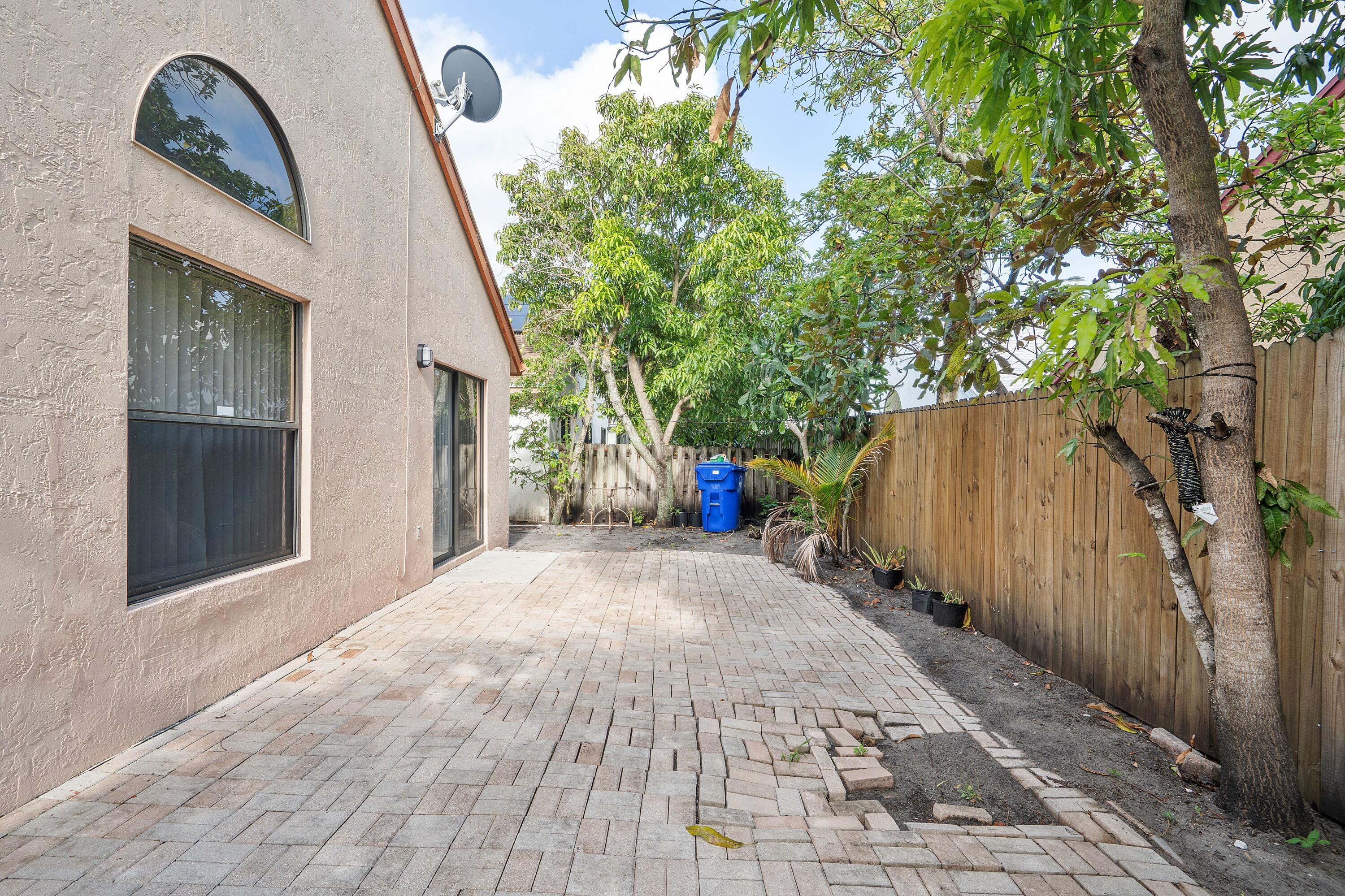 NORTH LAUDERDALE DIVISION - Residential