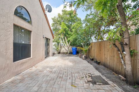 Tiny photo for 904 Magnolia Avenue, North Lauderdale, FL 33068 (MLS # B26018608)