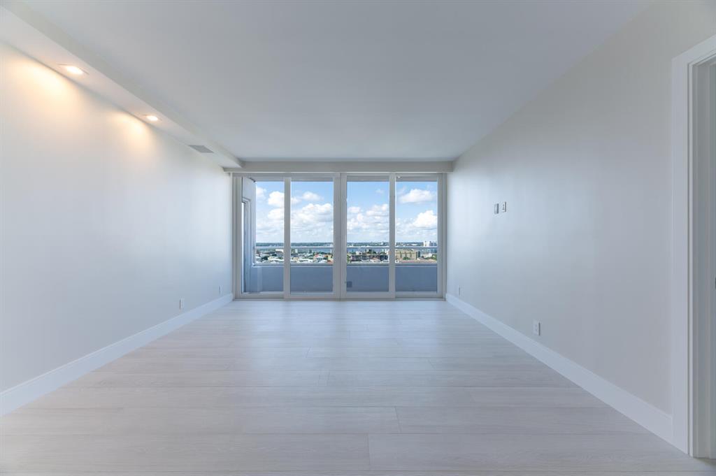 PLAZA OF THE PALM BEACHES CONDO - Residential