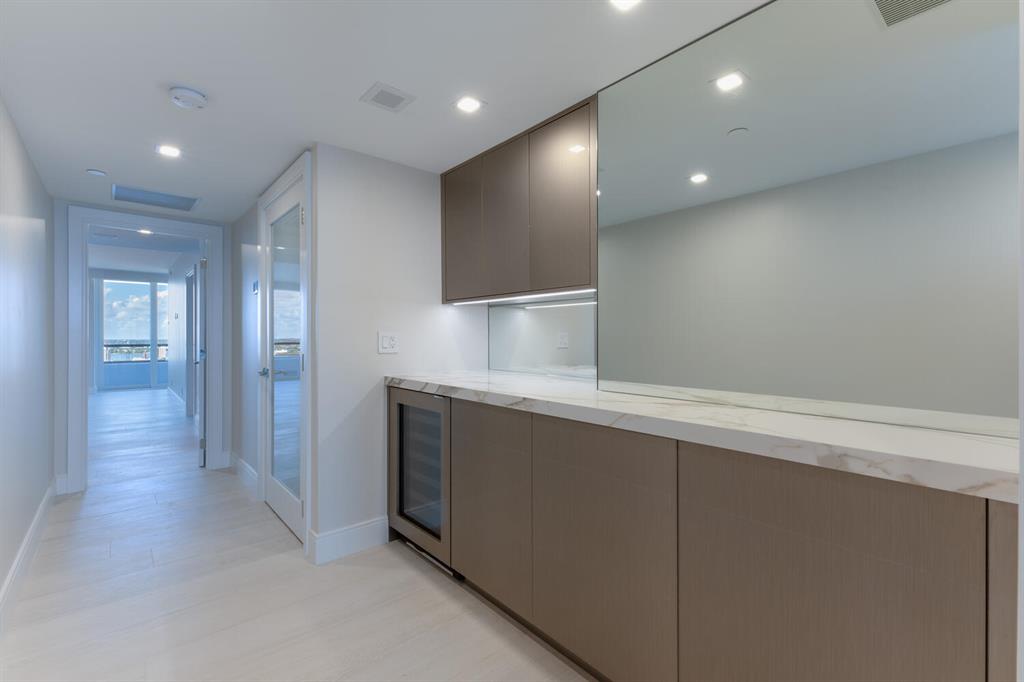 PLAZA OF THE PALM BEACHES CONDO - Residential