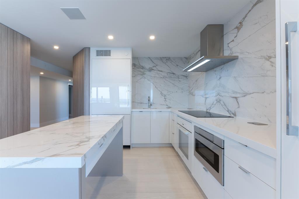 PLAZA OF THE PALM BEACHES CONDO - Residential