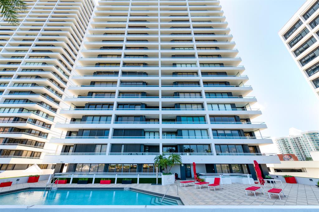 PLAZA OF THE PALM BEACHES CONDO - Residential