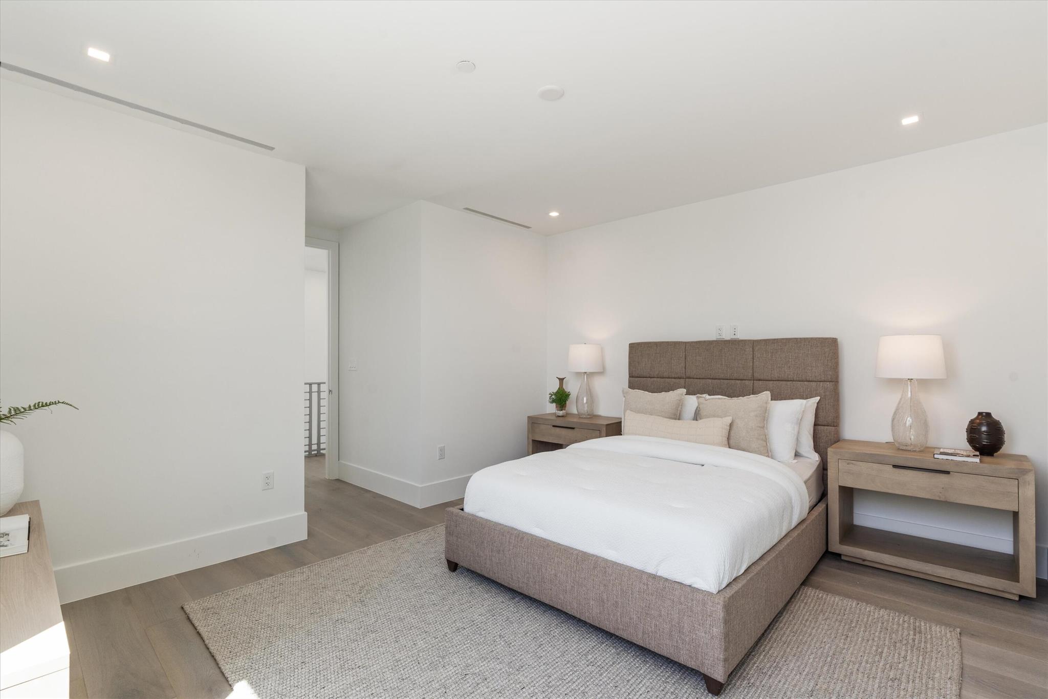 ESTATES AT OCEAN DELRAY - Residential