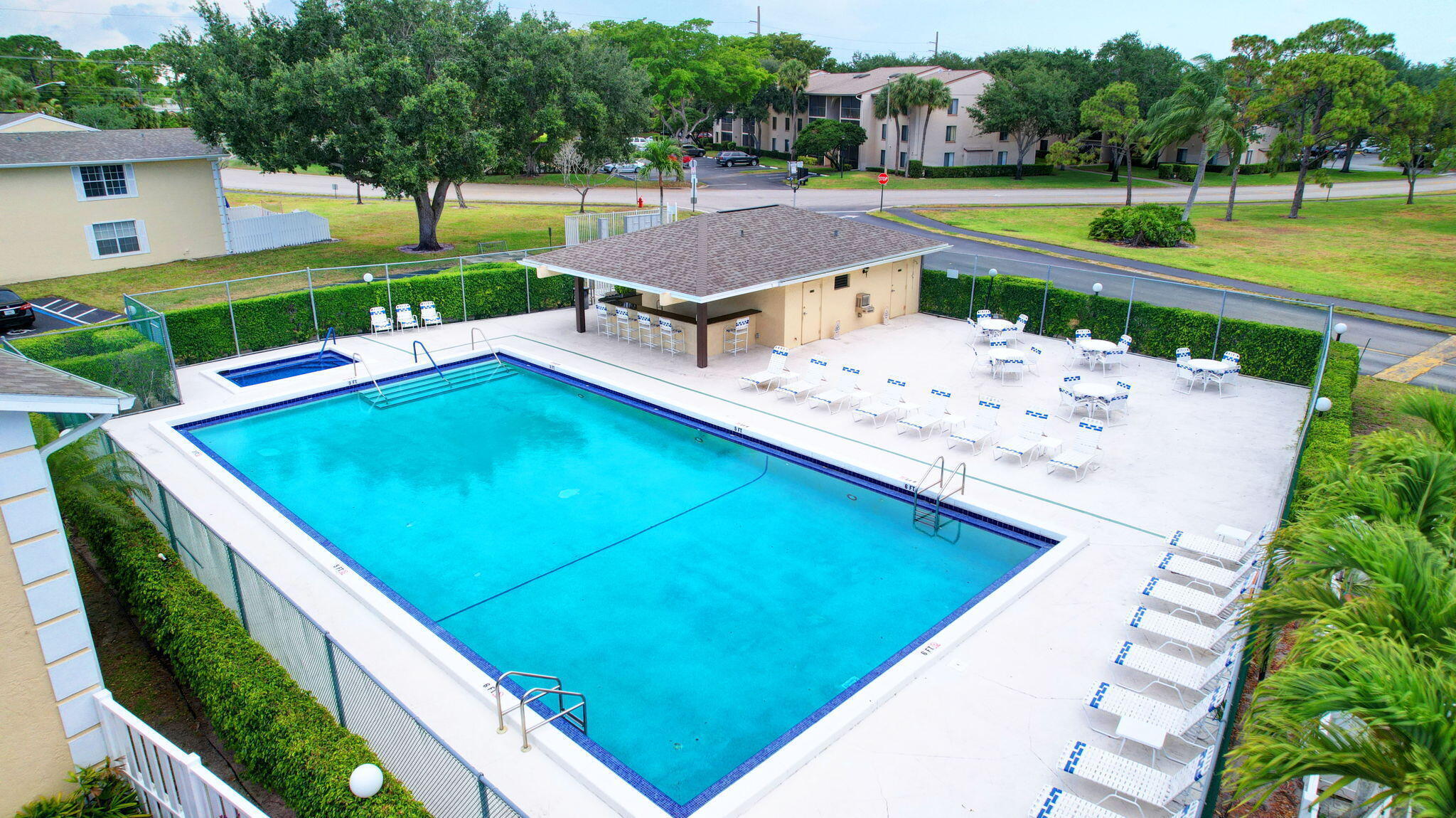 CHARTER CLUB OF PALM BEACH - Residential