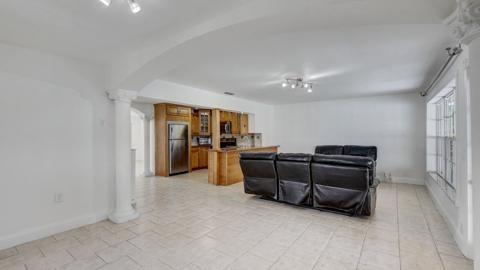 Playland Isles 37-14 B - Residential Lease