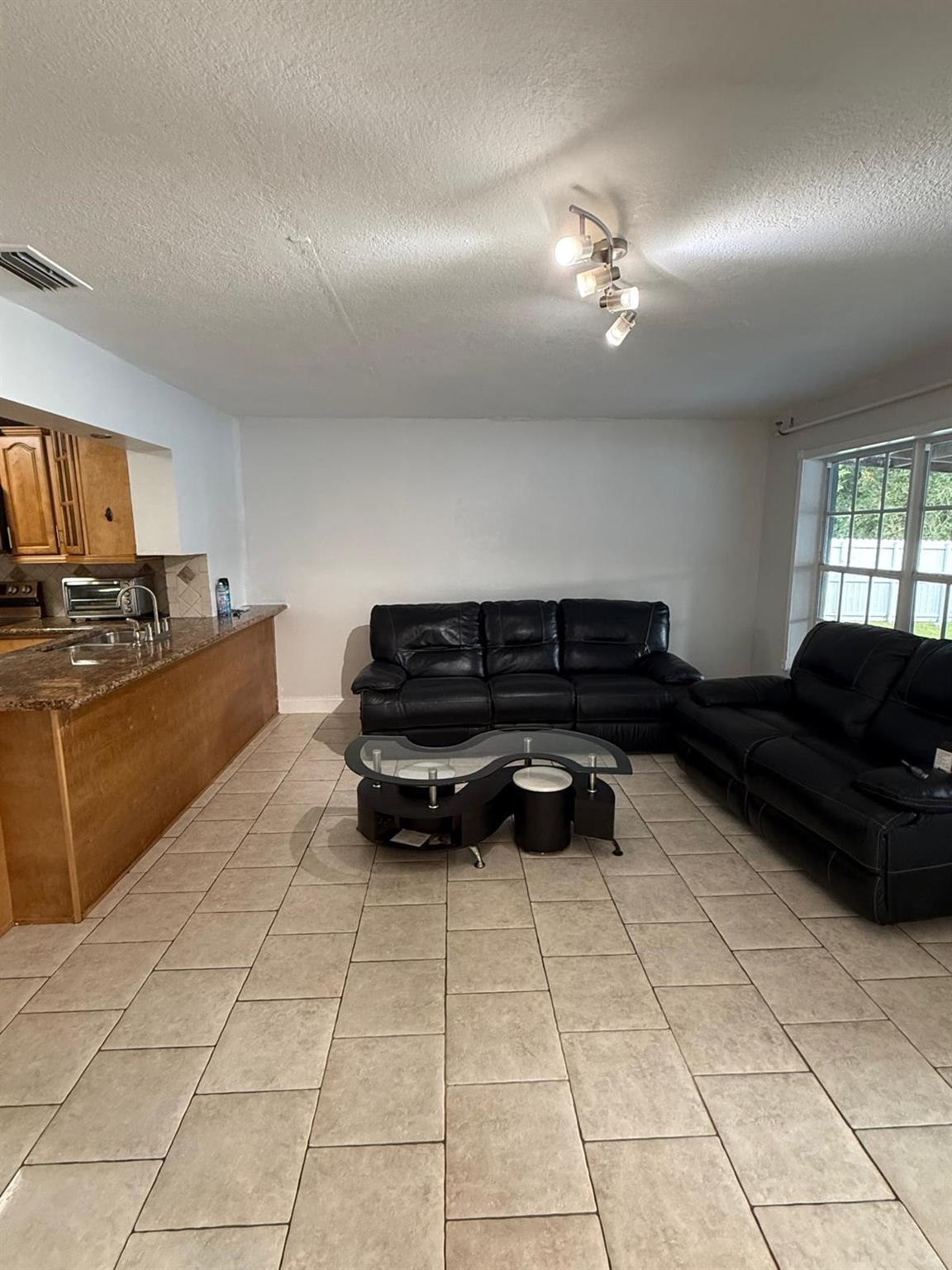 Playland Isles 37-14 B - Residential Lease