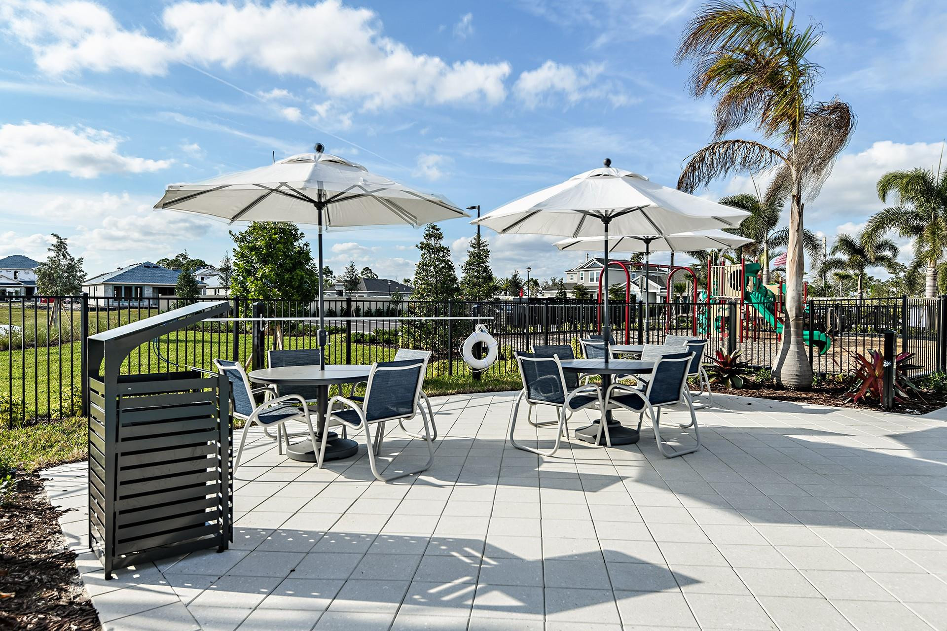 VERANDA OAKS - Residential