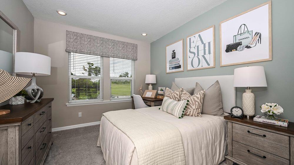 VERANDA OAKS - Residential