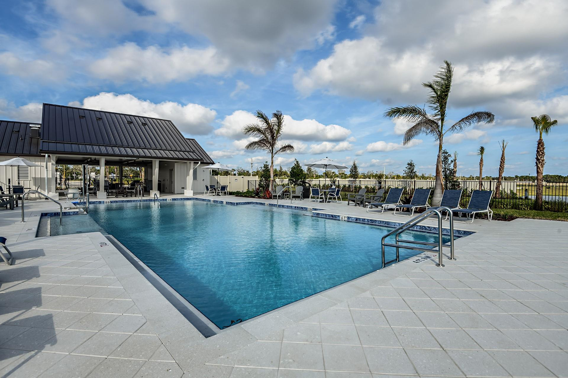 VERANDA OAKS - Residential