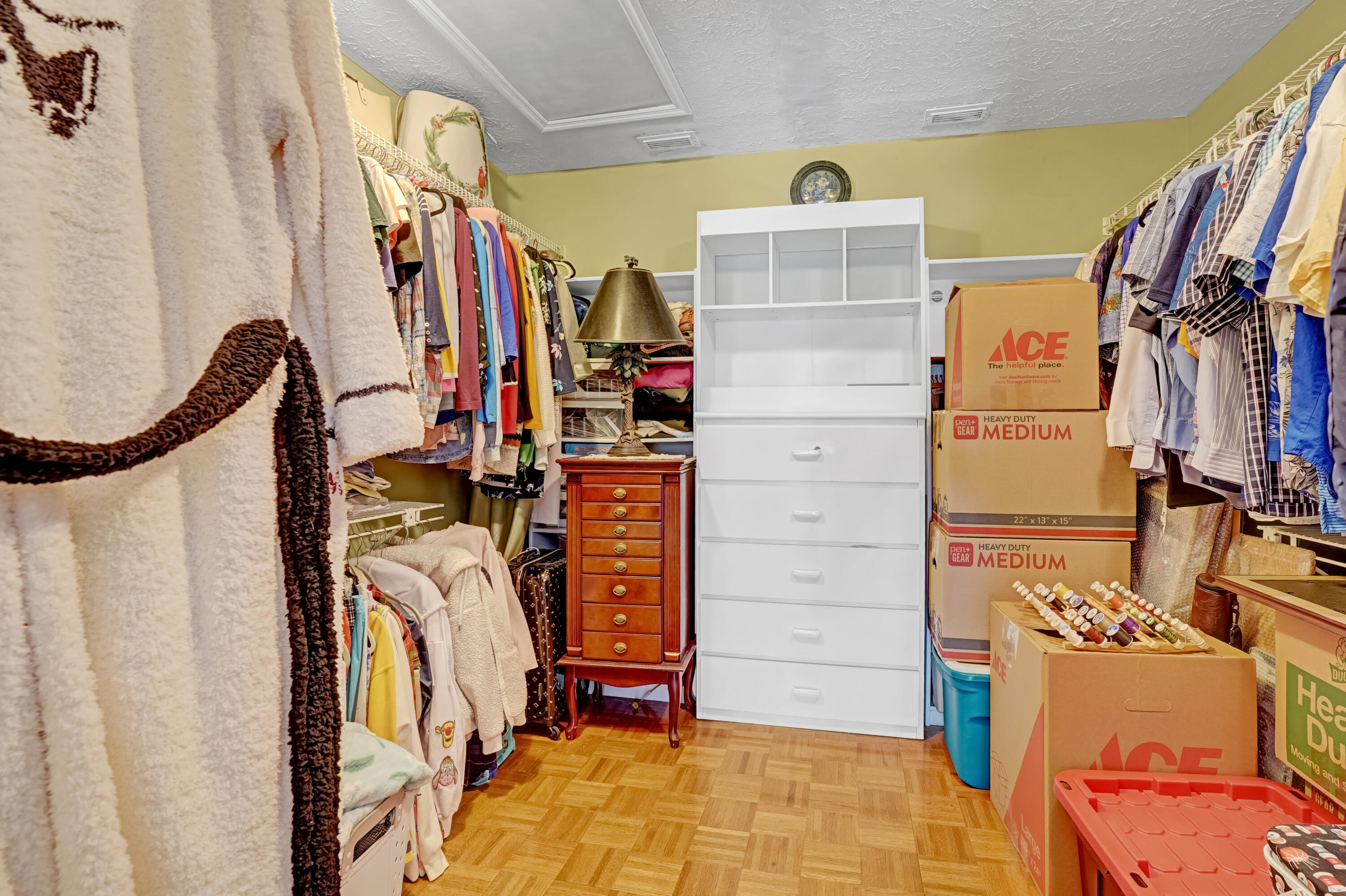 METES AND BOUNDS - Residential