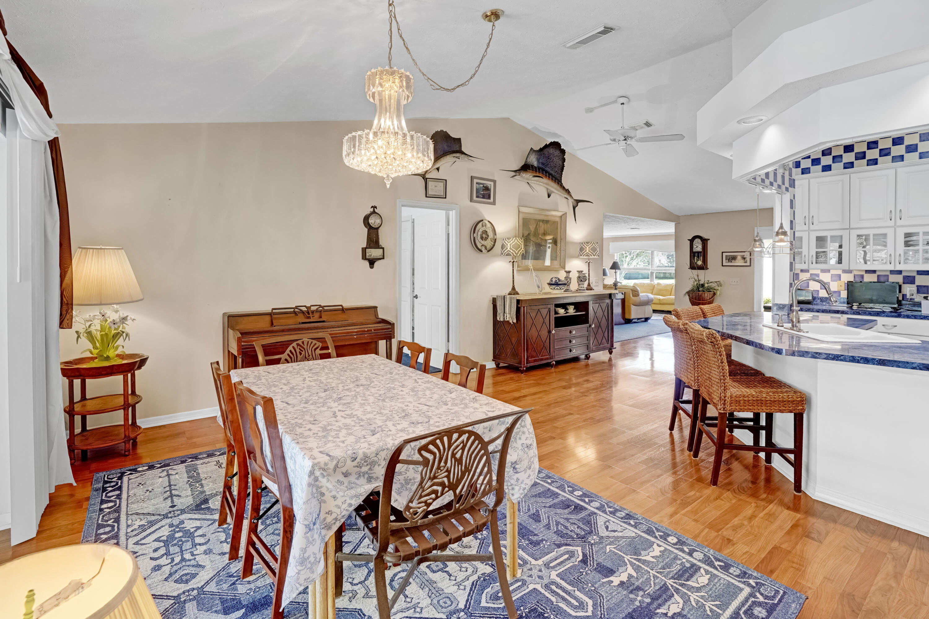 METES AND BOUNDS - Residential