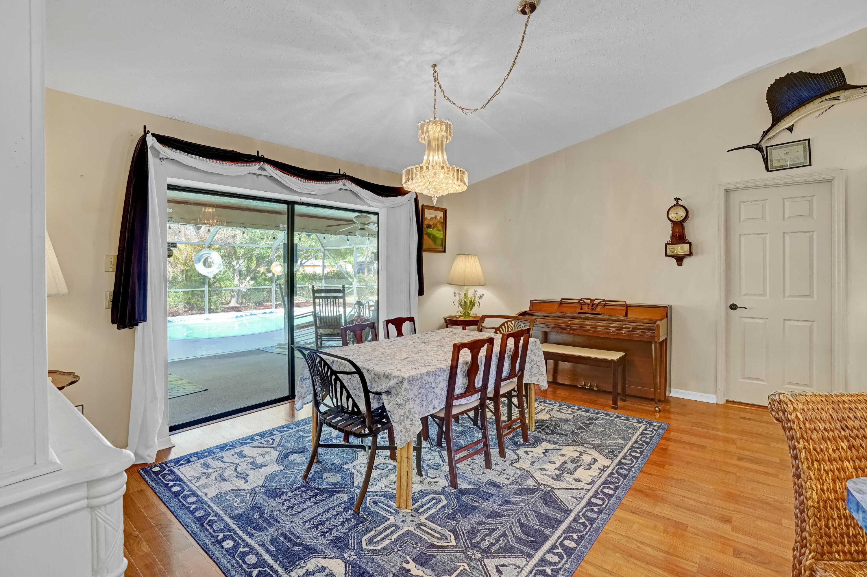 METES AND BOUNDS - Residential